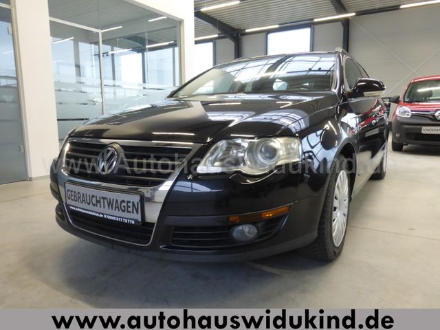 Volkswagen Passat 1.8 TSI Variant PDC Klimaaut. SHZ AHK