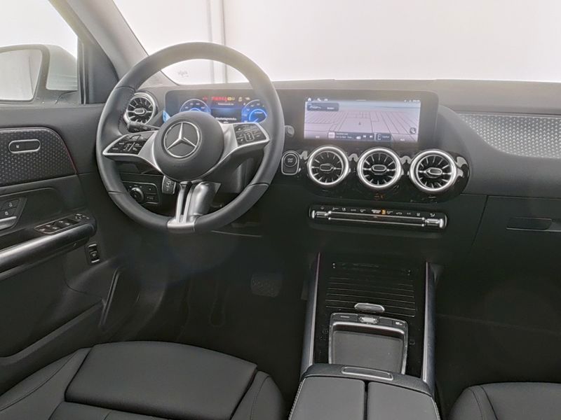 Fahrzeugabbildung Mercedes-Benz EQA 250+ PROGRESSIVE*DISTR*LED*NAVI*TOTW*KAM