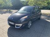 Renault Scénic III 1.9 dCi 130 | Zahnriemen neu  - Renault Scenic mit Diesel-Antrieb: 1.9