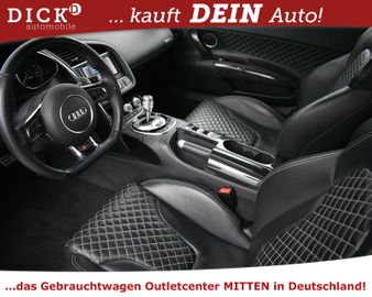 Fahrzeugabbildung Audi R8 Spyder V10 5,2FSI qutt. Limited Edition 04/30