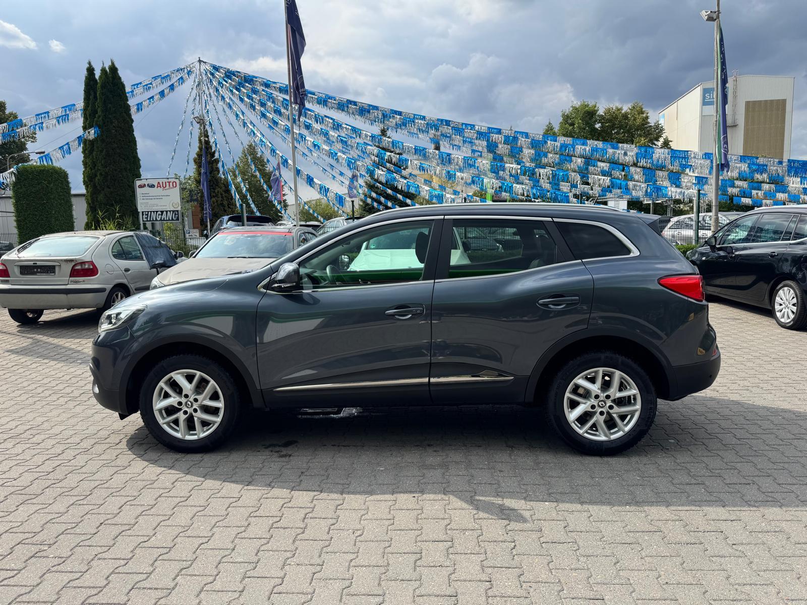 Renault Kadjar*Klima*Navi*LED*Allwetter*Bluetooth*S-Heft