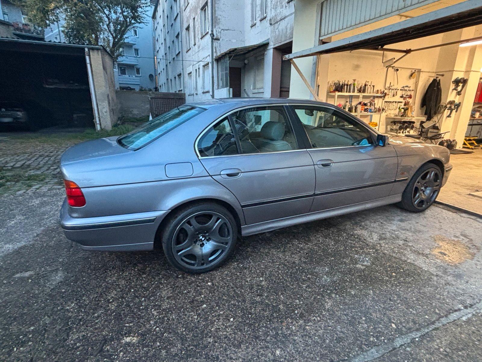 BMW 535