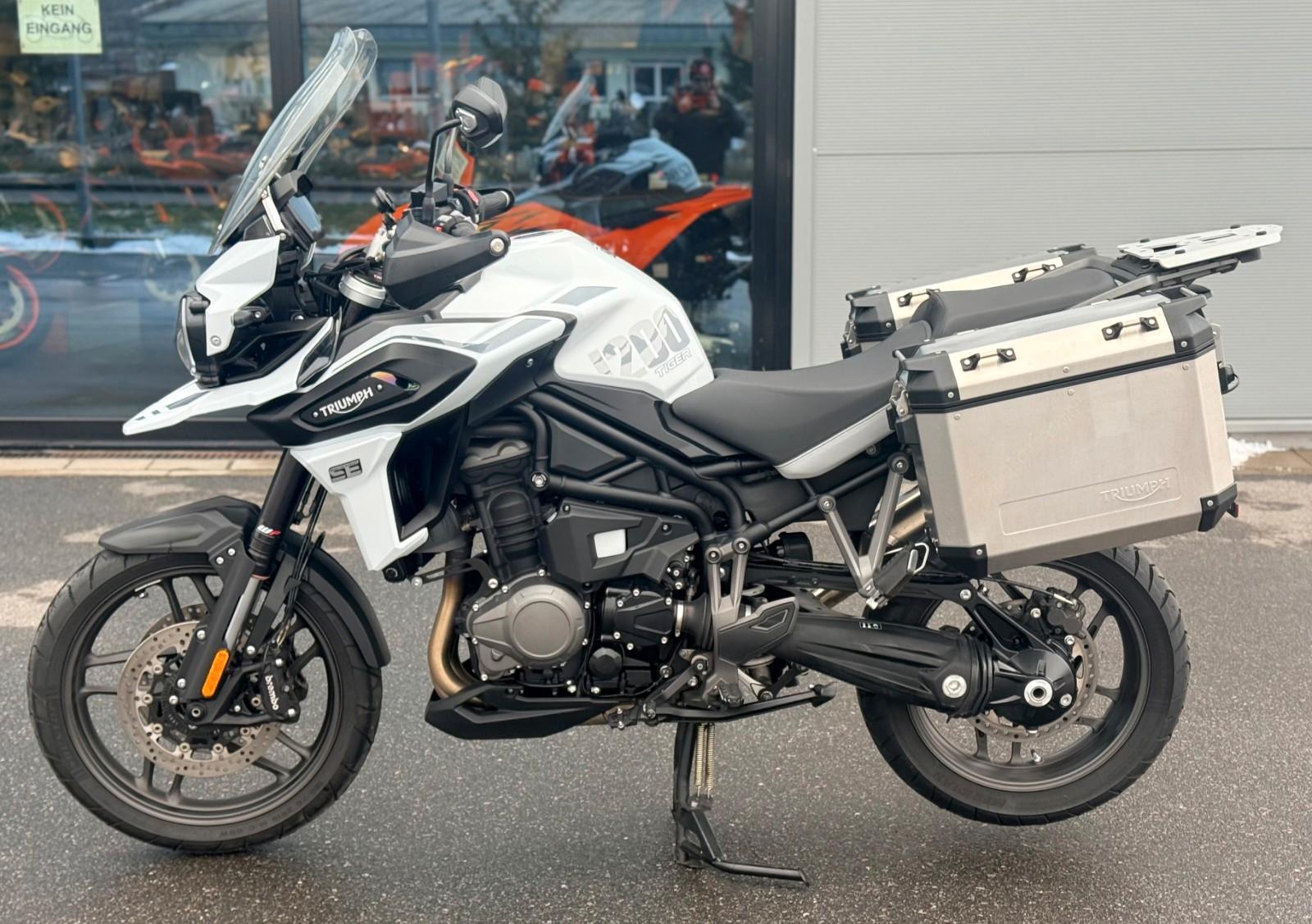 Triumph Tiger 1200 Alpine