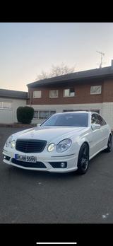 Mercedes-Benz Mercedes e55 amg - gebrauchte Mercedes-Benz E 55 AMG aus dem Jahr 2004