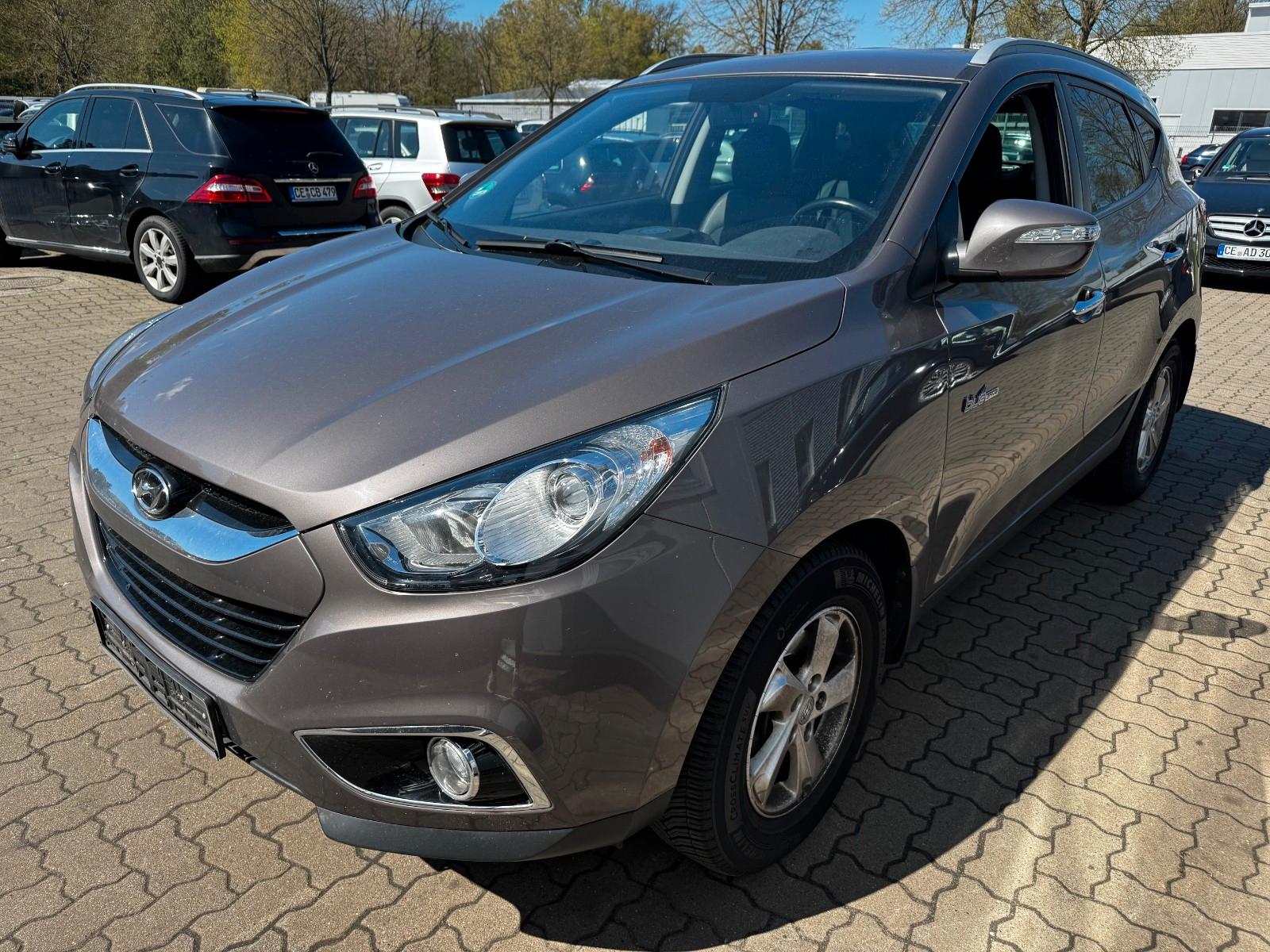 Hyundai Tucson ix35 blue Style 2WD