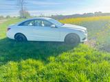 Mercedes-Benz 350 - Mercedes-Benz 350: Coupe