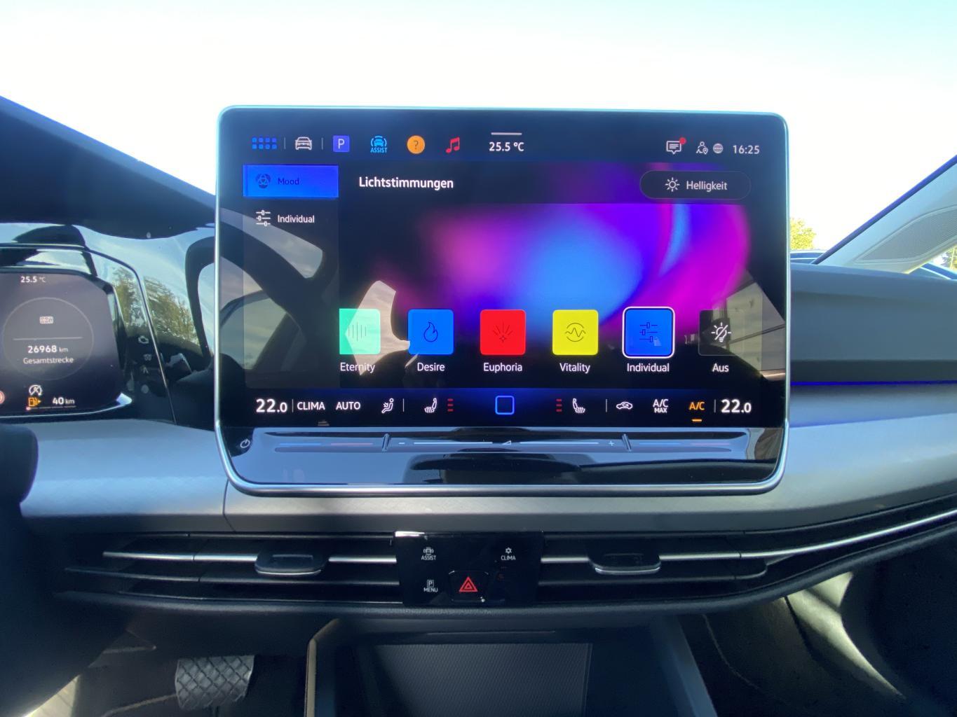 Volkswagen Golf Variant 1.5 eTSI DSG LIFE AHK+APP-CONNECT+A, миниатюра 17