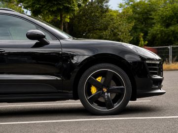 Porsche Macan - 3