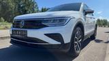 Volkswagen Tiguan Life Sport-Utility AHK/LED/ACC/ 1.Hand - Volkswagen Tiguan: Limousine