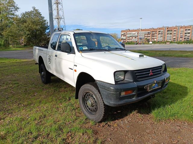 Mitsubishi L200 2.5 TDI 4WD Double Cab Pick-up G