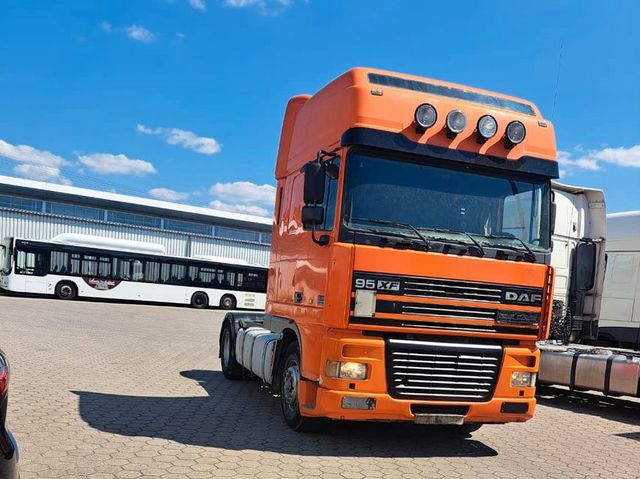 DAF XF 95.430