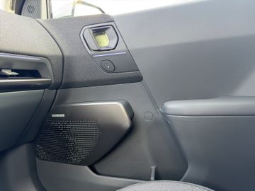 Kia EV2 42.2kWh Earth Navi + Sound + 22kW + 4 Sitz