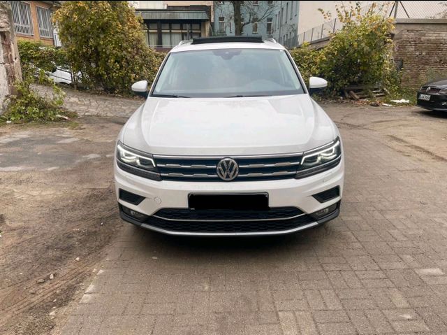 Volkswagen VW Tiguan Sport*2.0L Disel*Pano*Alcan*LED*...