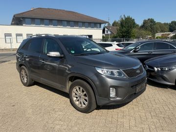 KIA Sorento - 2