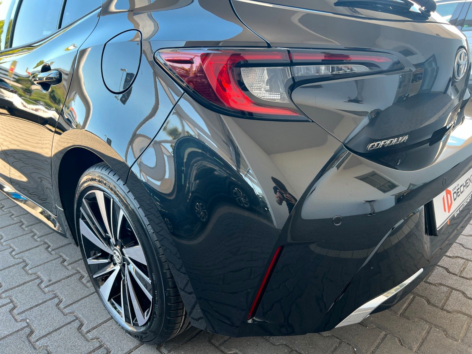 Fahrzeugabbildung Toyota Corolla Hybrid 140PS Teamplayer Technikpaket