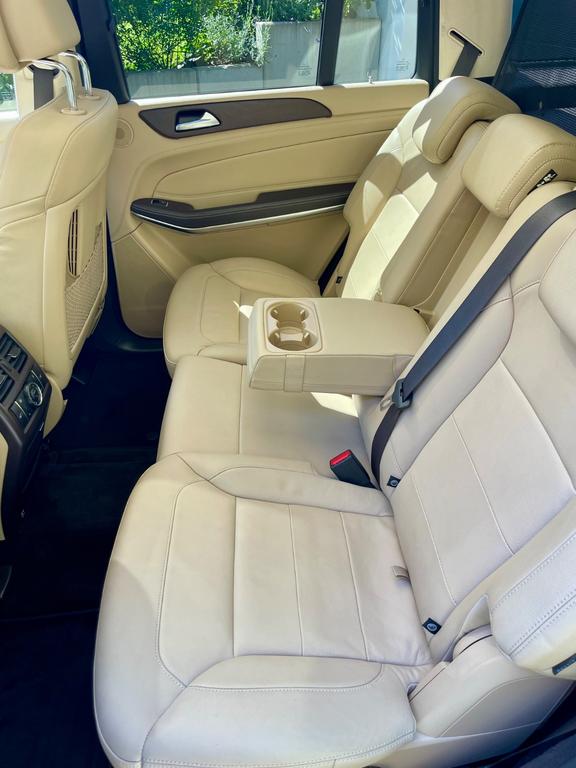 Mercedes-Benz GLS 500