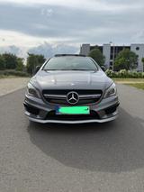Mercedes-Benz CLA 45 AMG SPEEDSHIFT DCT 4MATIC AMG - mit Benzin-Antrieb: Coupe, Grau, Panorama-Dach