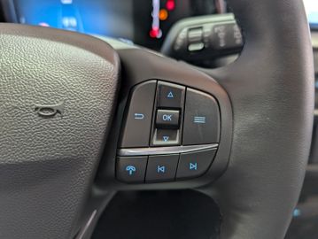 Ford Tourneo Courier Titanium WipaAHK 5JGarantie!