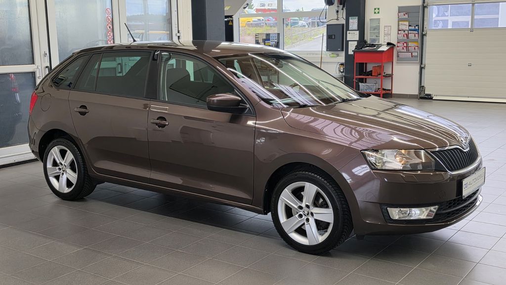 Spaceback 1.6 TDI Xenon 1.Hand SHZ PDC