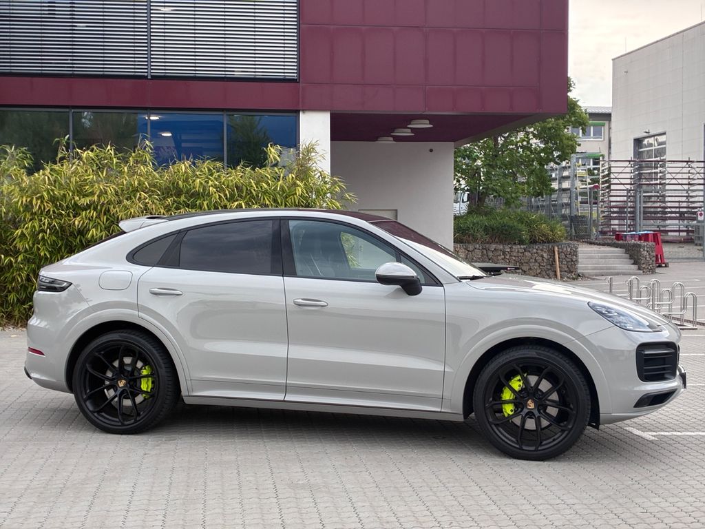 Image of Porsche Cayenne