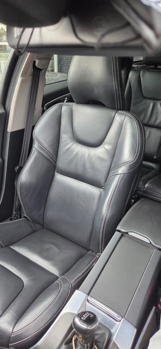 Volvo V60 2013 — photo 8