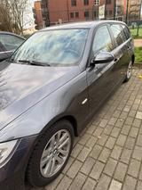 BMW 320d touring / 2 Jahre Garantie / Scheckheftgep. - BMW 320 aus 2008: 320d