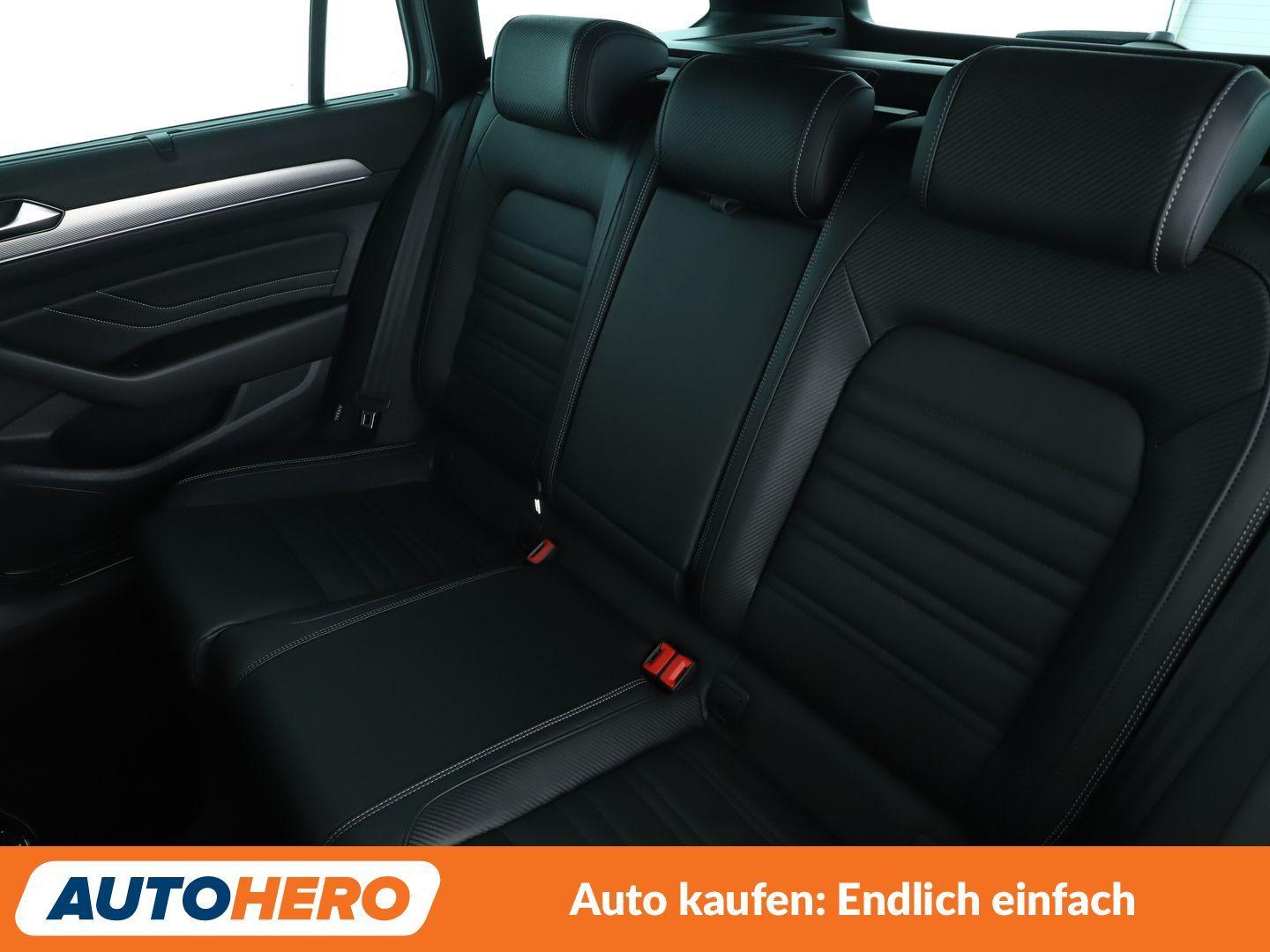 Volkswagen Passat 2.0 TSI Elegance 4Motion Aut.*NAVI*LED*