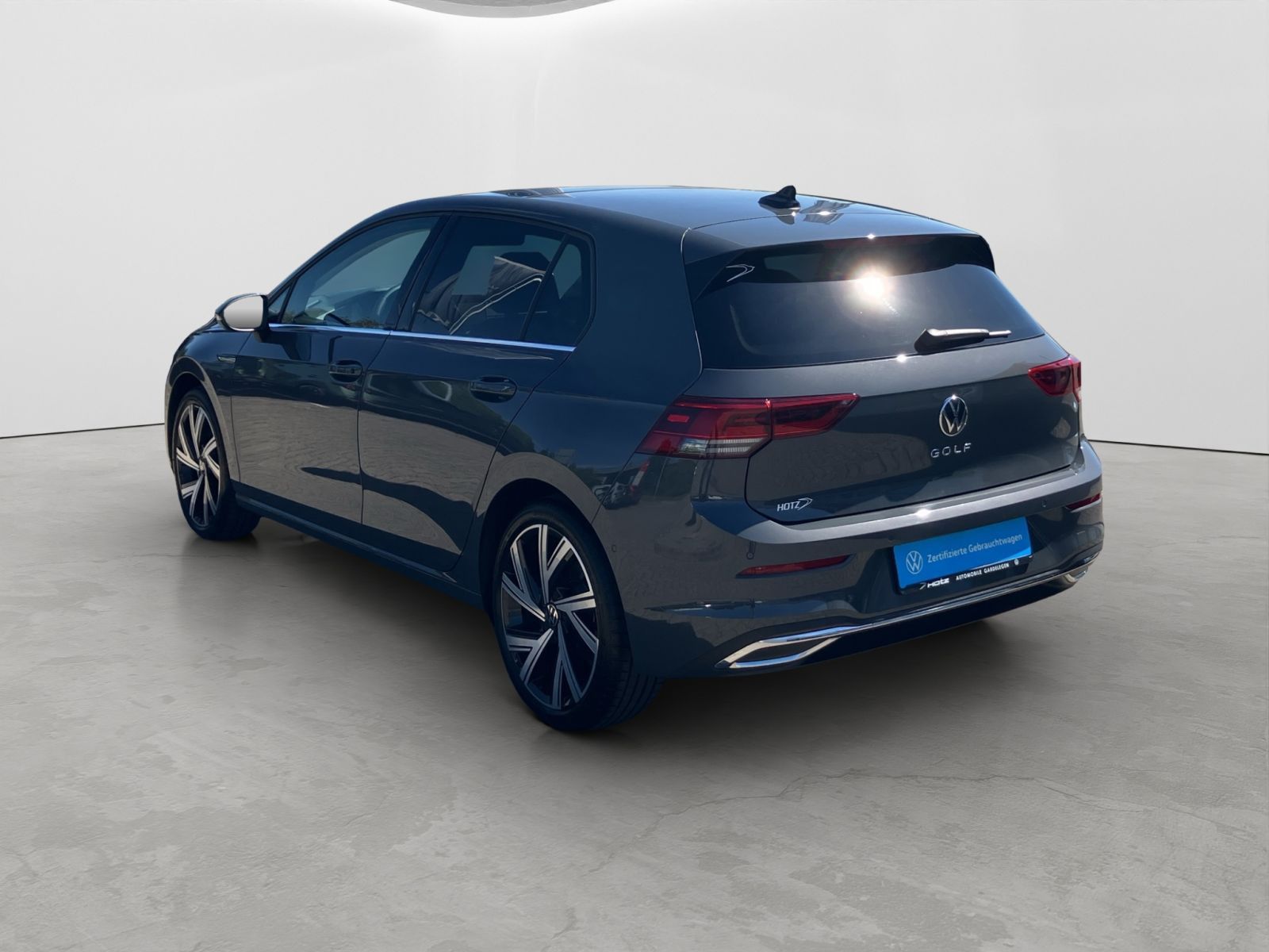 Volkswagen Golf VIII 2.0 TSI DSG Style foto 3