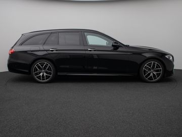 Mercedes E 220 - 5
