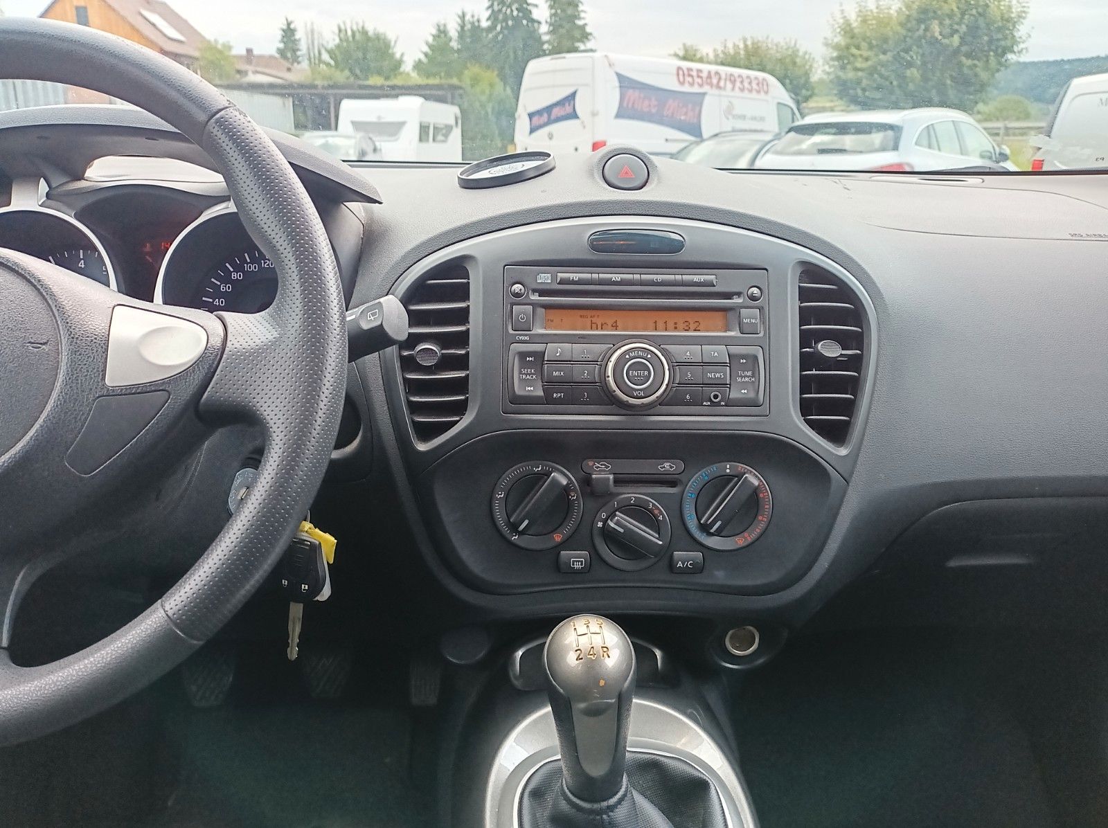 Fahrzeugabbildung Nissan JUKE VISIA+AHK+NISSAN BRAKE ASSIST+KLIMA+1.HD+++
