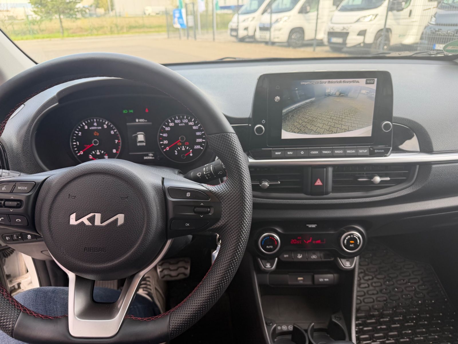 Fahrzeugabbildung Kia Picanto GT-Line / Automatic / Navi / Garantie