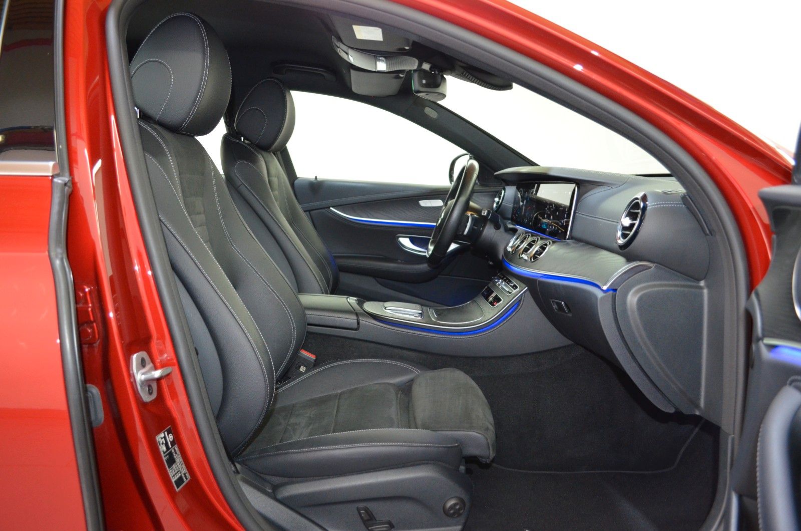 Mercedes-Benz E 400 D T 4M AMG-LINE"DISTR+"360"AHK"R-VIDEO"HUP foto 15