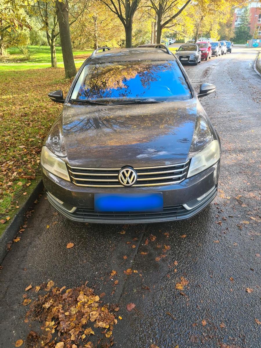 Volkswagen Passat 2011 — photo 5