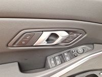 BMW 330 - Vorschau Bild 16