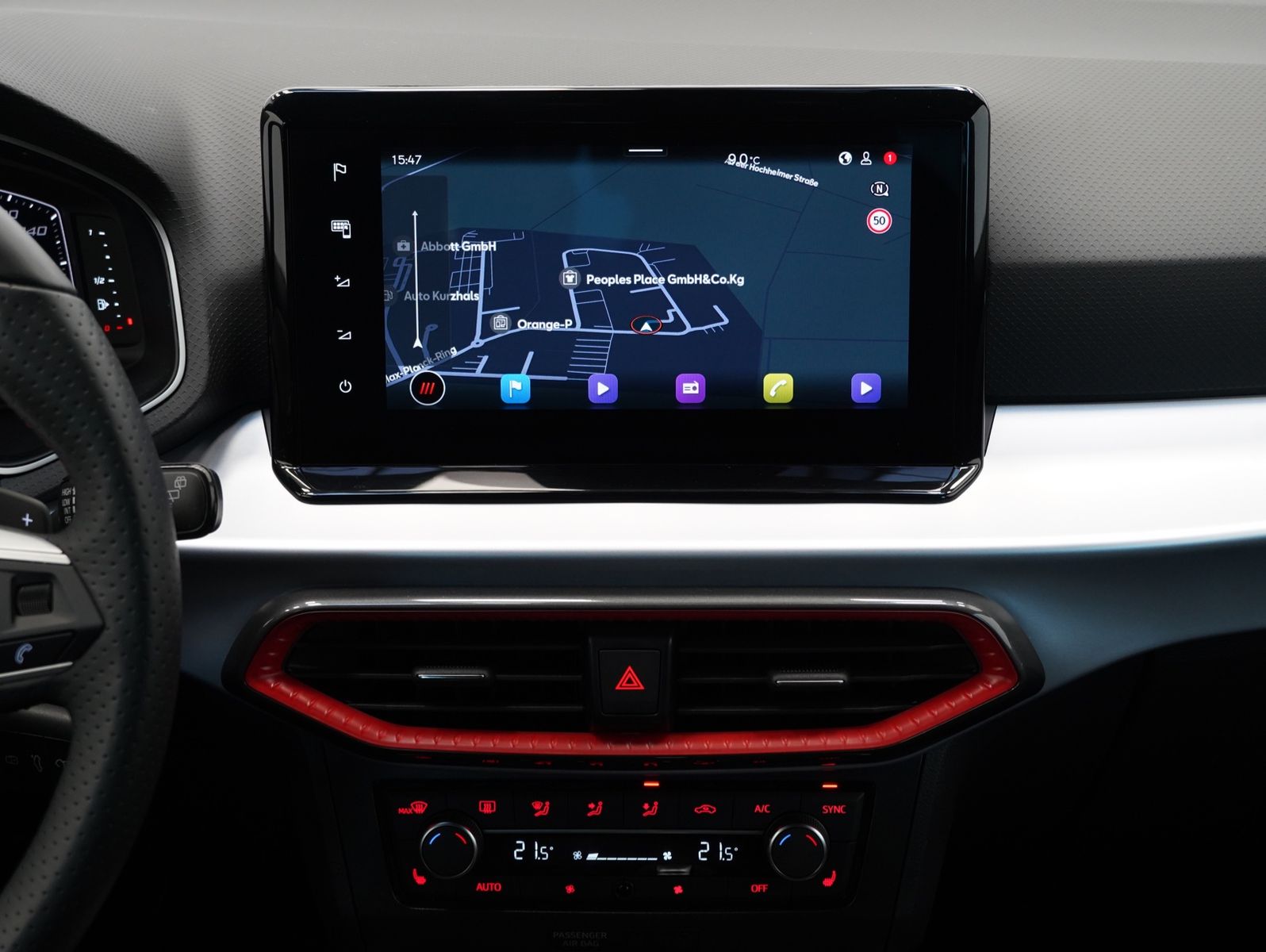 Fahrzeugabbildung SEAT Arona 1.5 TSI DSG FR LED/ACC/DAB/CARPLAY/KAMERA