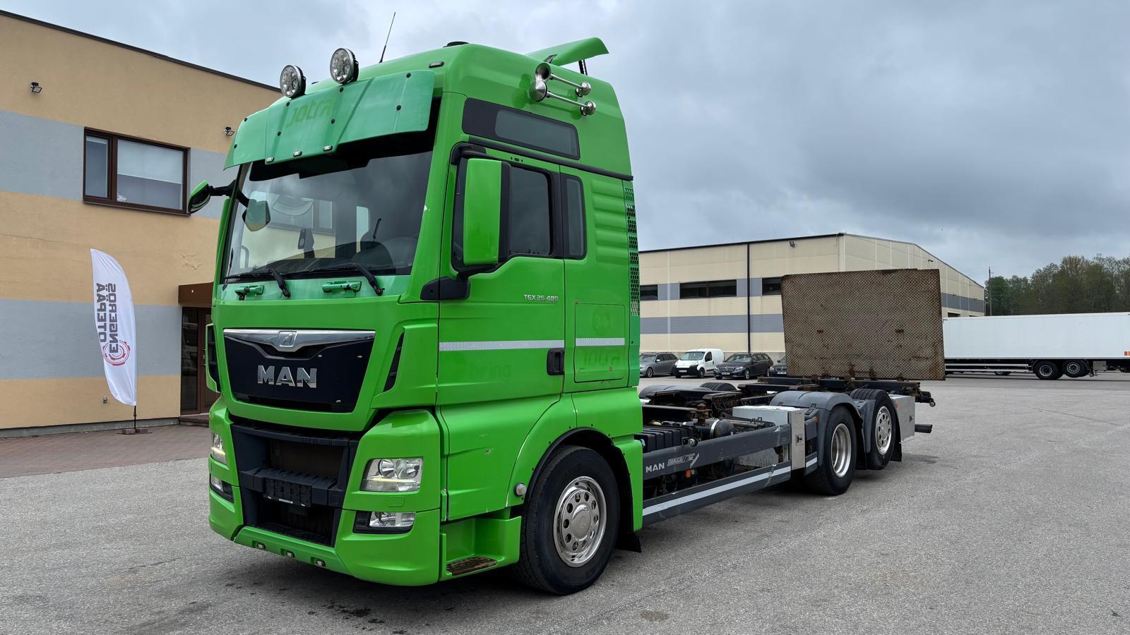 MAN TGX 26.480 6X2*4 EURO6 + INTARDER + CHASSIS