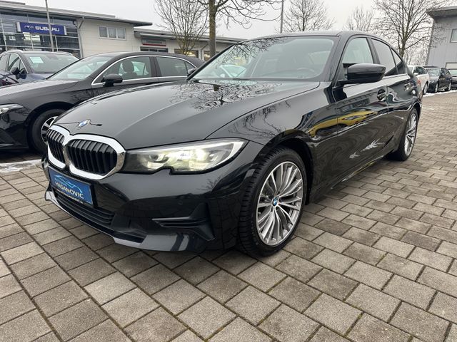 BMW 320 i A°LEDER°NAVI°LED°