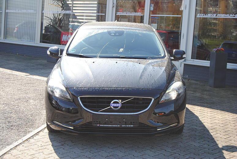 Volvo V40 D3 Automatik YOU!.8xRäder.Navi.Xenon.Sitzh.