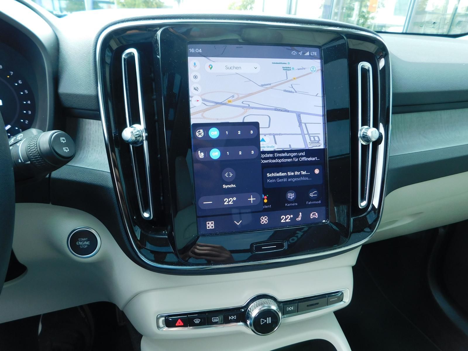 Fahrzeugabbildung Volvo XC40 B4 Ultimate Bright