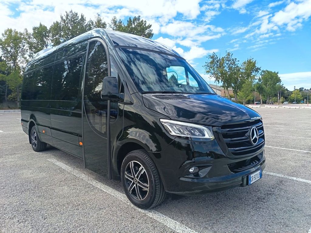 Image of Mercedes-Benz Sprinter