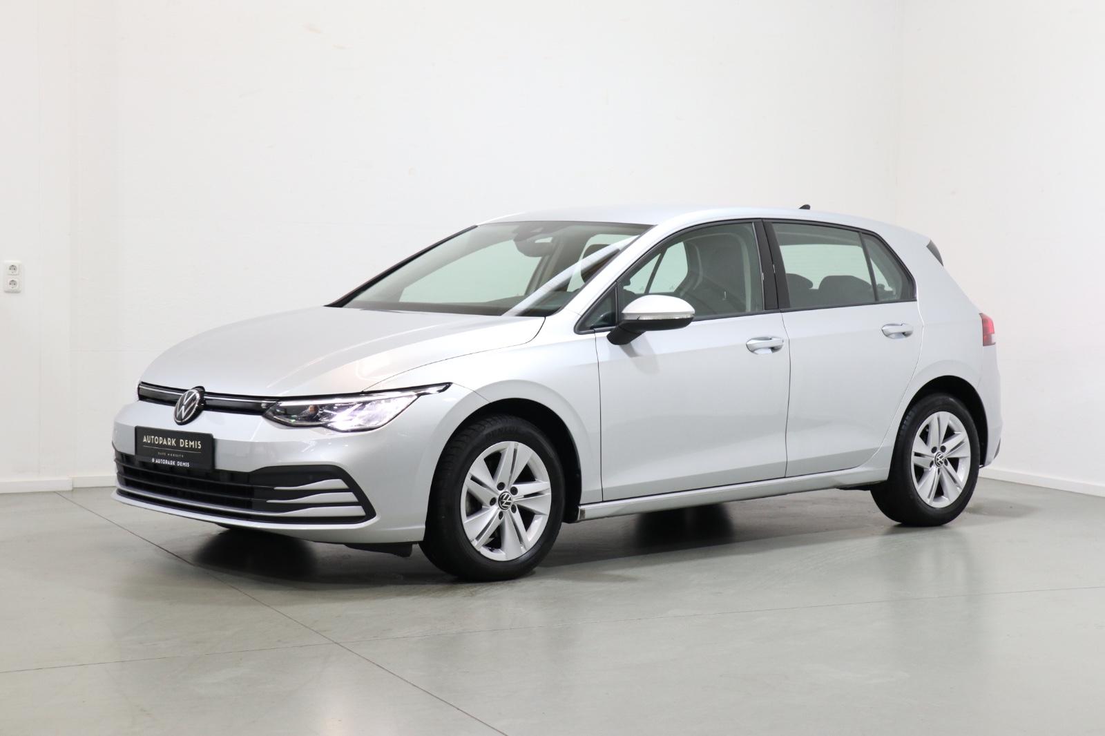 Volkswagen Golf VIII Lim. Life-LED-SHZ-LHZ-ACC-FRONT-AMBIEN