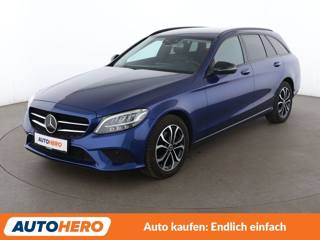Image of Mercedes-Benz C 220