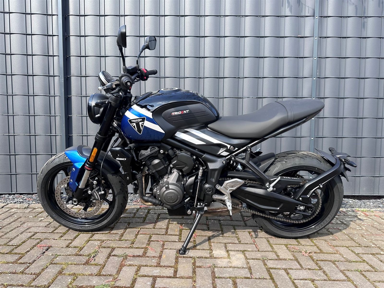 Fahrzeugabbildung Triumph Trident 660