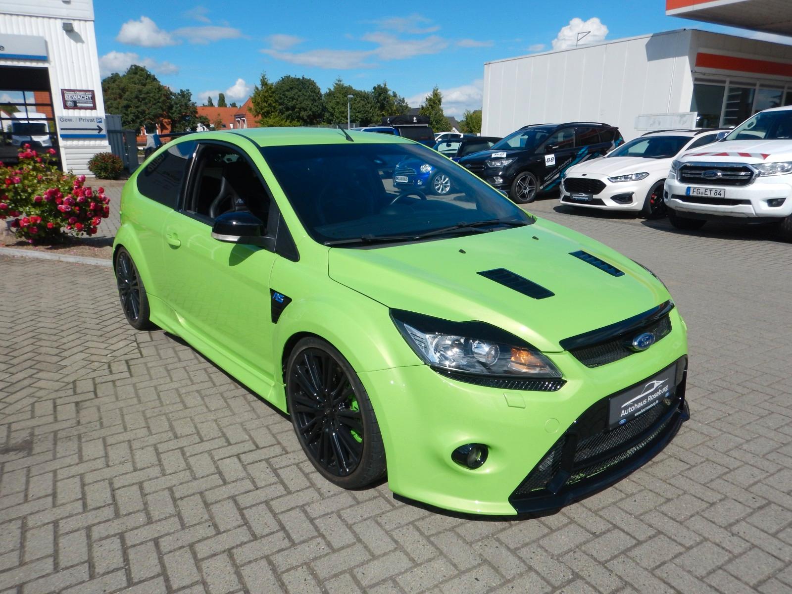 Ford Focus Lim. RS mit 350 PS  RS500 Schalensitze