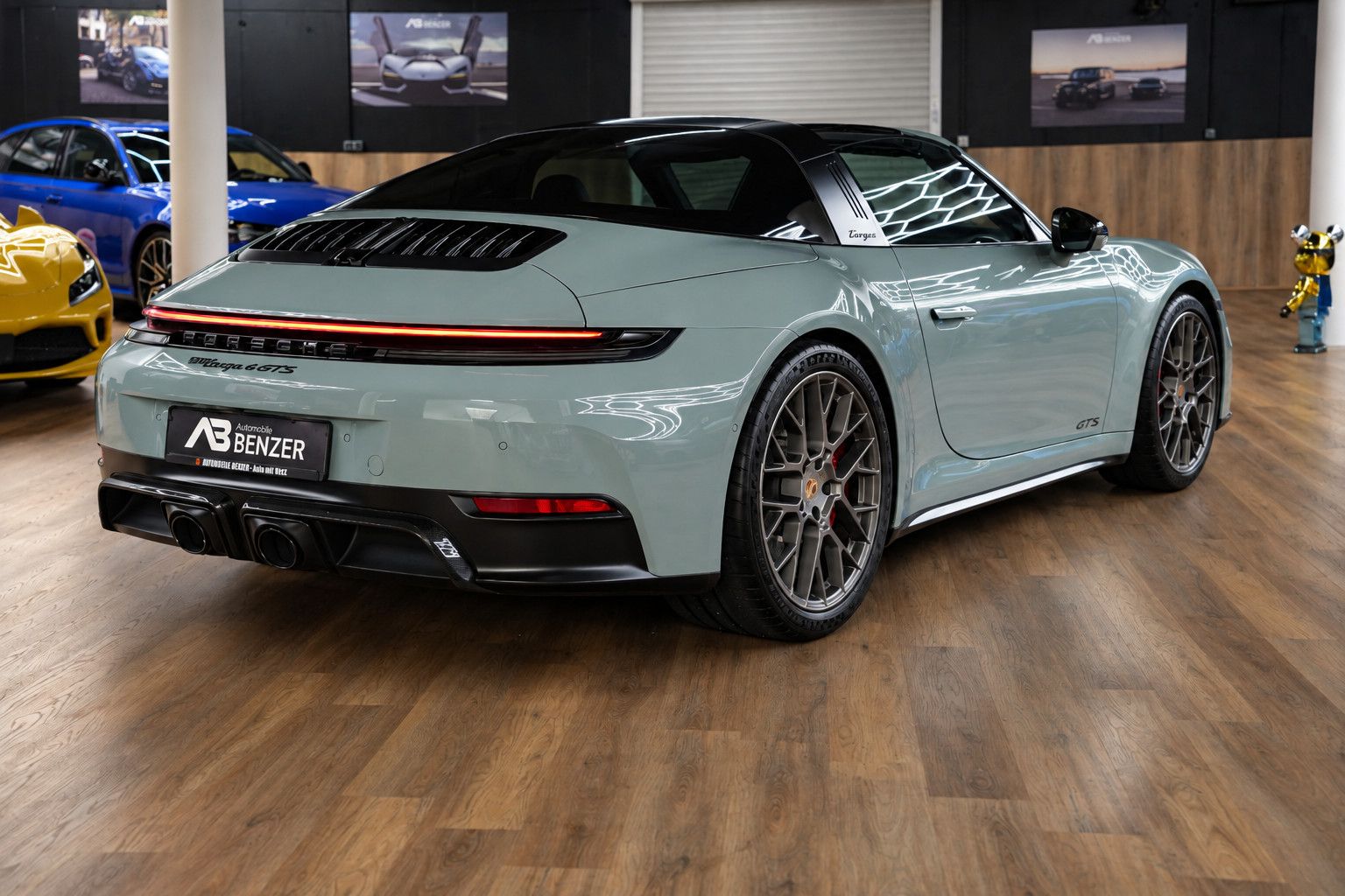 Fahrzeugabbildung Porsche 911 Targa 4 GTS *Chrono*Carbon*MATRIX-HD*BOSE