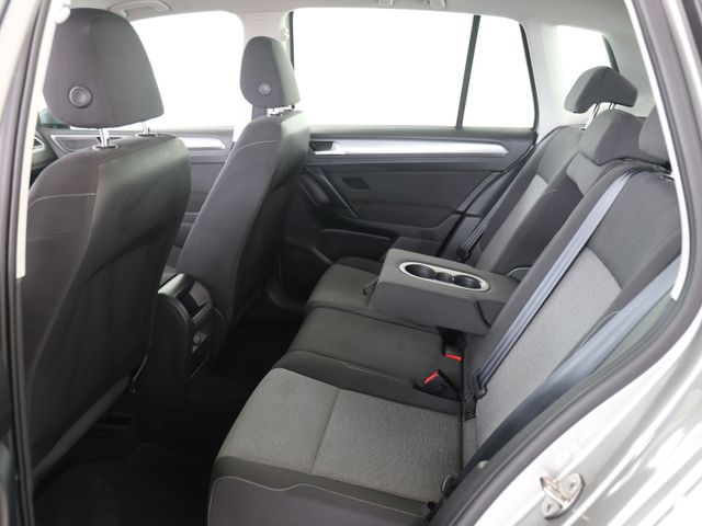 Volkswagen Golf Sportsvan 1.2 KLIMAAUTOMATIK SITZHEIZ PDC