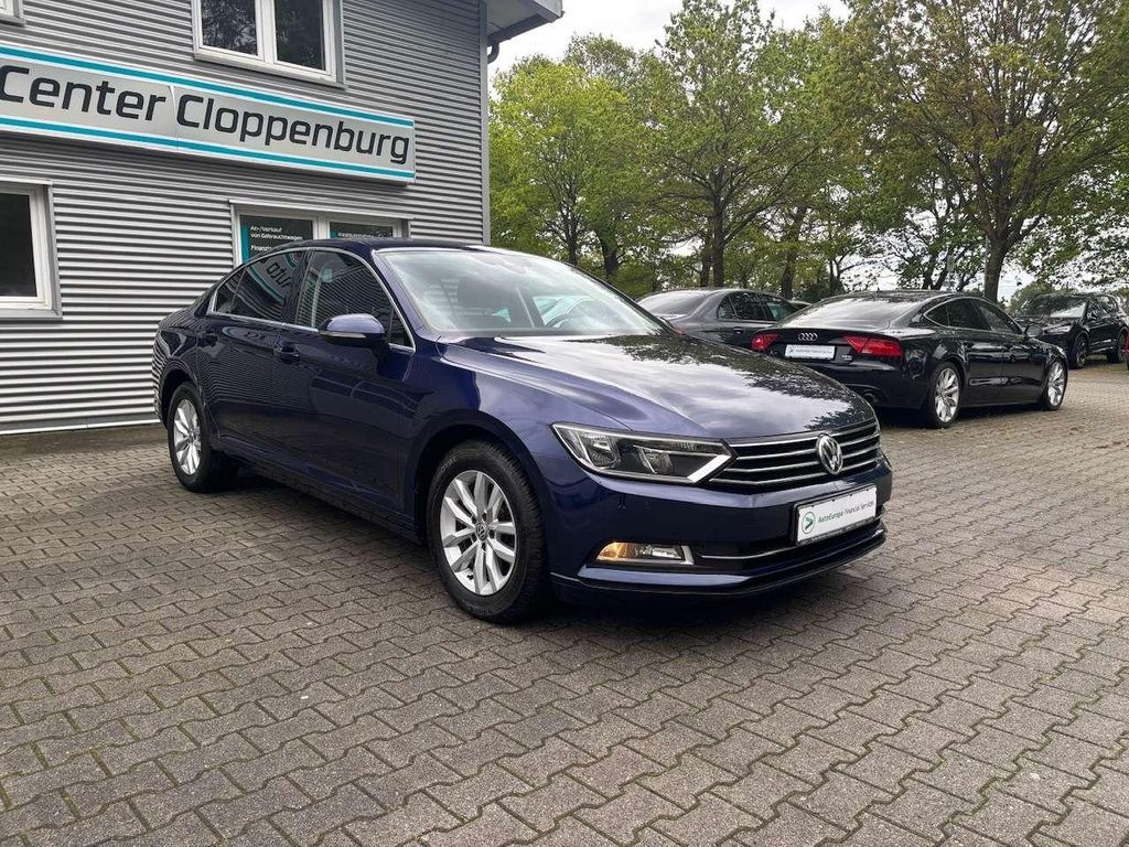 Image of Volkswagen Passat