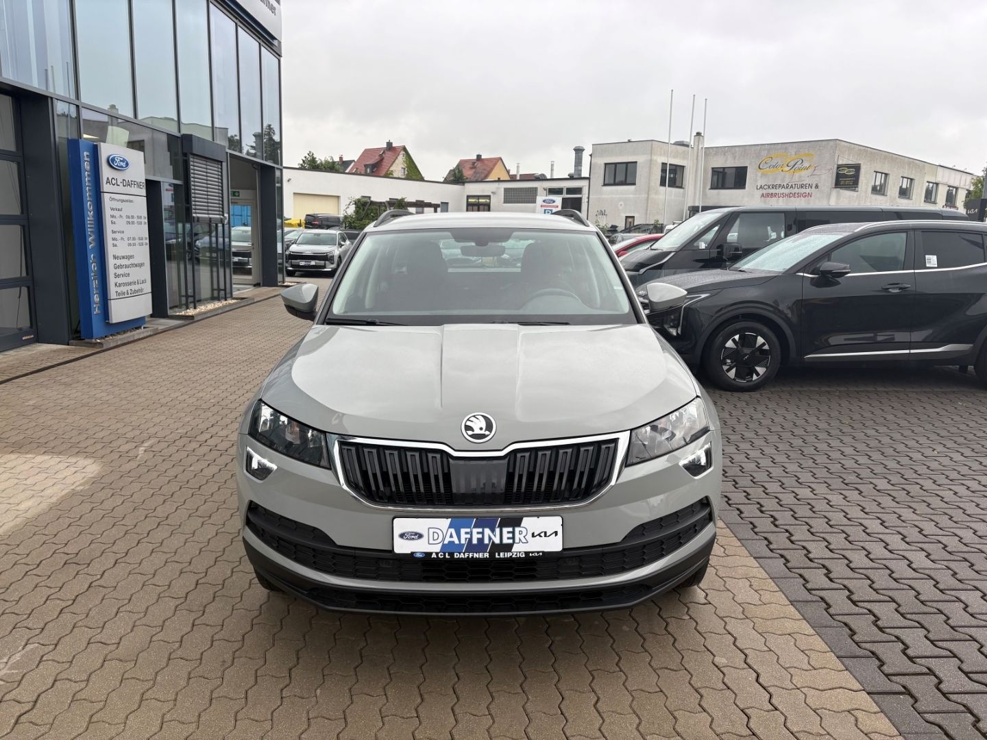 Fahrzeugabbildung SKODA Karoq Style Tempomat PDC Klima SHZ Bluetooth