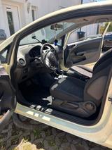 Opel Corsa 1.2 ecoFLEX Easytronic Satellite - Opel Corsa aus 2011: Ecoflex