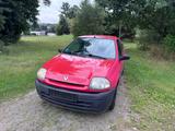 Renault Clio Basis 1.2 Basis - gebrauchte Renault Clio aus dem Jahr 1999